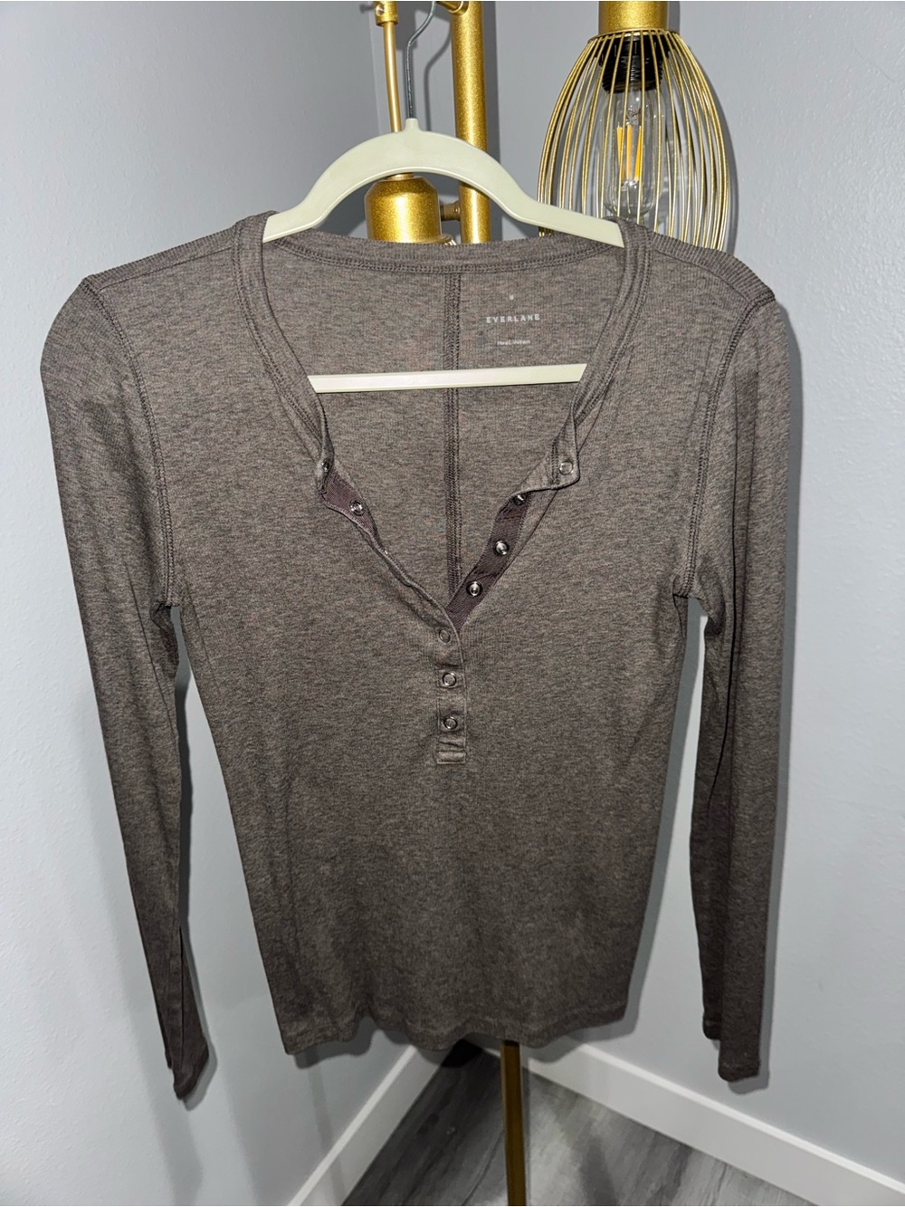 Everlane Brown (Heathered Fatigue) Long-Sleeve Luxe Rib Henley Top
